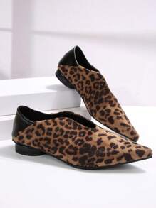Women's Pointed Toe Flat Shoes, Fashion Black Leopard Print Low Chunky Heel Slip-On, Suitable For Office, Casual, Street, Party & Four Seasons Wear