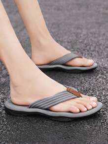 Sandalias casuales de verano para hombres, chanclas antideslizantes para la playa, cómodas zapatillas de verano