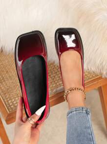 2025 New Spring/Summer Fashion Women Flat Shoes - Red - View 2