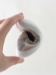 1 Paio di scarpe da bambino/bambina alla moda e traspiranti in in rete, adatte per la primavera e l'estate, nuovo modello 2025 per i primi passi