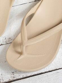 Women's Solid Color Flip Flops, Lightweight Open Toe Casual Flat Sandals, Soft Sole Indoor/Outdoor Slippers, Suitable For Beach And Pool Wear