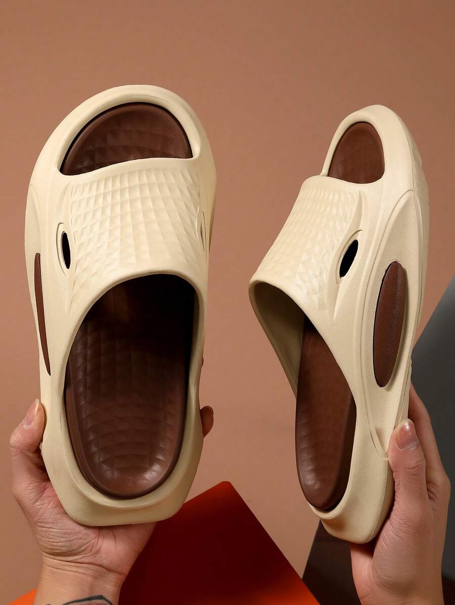 Men's Sandals Are Fashionable And Lightweight Men's Slippers