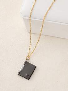 1 件情书项链，带可打开的心形吊坠设计，可定制雕刻，适合作为节日礼物