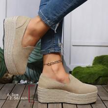 Cuñas de slip-on casuales para mujer - parte superior cubierta en beige con suela de paja, zapatos cómodos de suela gruesa, estilo europeo y americano de moda - Caqui - Ver 1