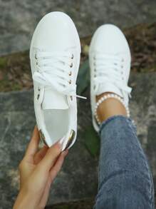 Damen neue schwarze flache rutschfeste Lässige Schuhe mit rundlicher Kappe und Schnürung, in mehreren Farben erhältlich, geeignet für Frühling und Herbst
