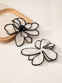 1 Pair Elegant Floral Multilayer 3D Design Earrings, Stylish And Charming Ear Studs