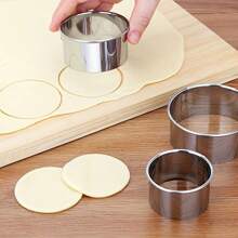 3pcs/Set Stainless Steel Round Dumpling Mold Cutter, Cookies Cake Pastry Dough Cutter, Kitchen Restaurant Baking Tool Accessories - Silver - View 1