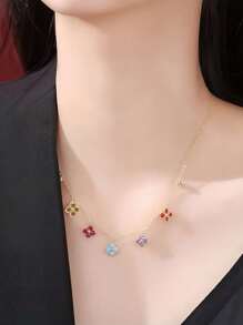 Light Luxury Flowers Lucky Four-Leaf Clover Necklace For Women Colored Sterling Silver Clavicle Necklace Suitable For Weekday Clothing Gift For Friends