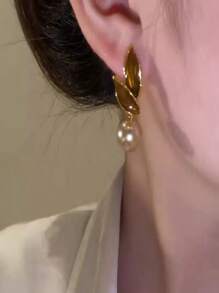 1 Cặp Hoa tai ngọc trai giả hình lá cây cà phê cổ điển sang trọng dành cho nữ, thích hợp cho tiệc tùng, đeo hàng ngày - màu nâu - Xem 3