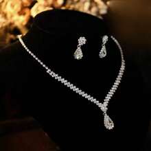 3 件时尚女士水滴项链和耳环套装，适合婚礼季节、宴会和派对配饰 - 彩色 - 查看 9