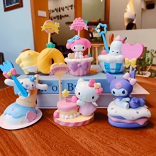Sanrio 1 Pieza de la Serie de Postres de la Familia Sanrio en Caja Sorpresa - Decoración para la Mano, Regalo de Cumpleaños, Decoración de Escritorio de Oficina, Clip para Tarjetas de Visita y Fotos