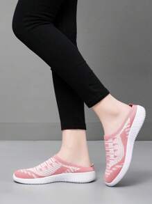 Women's Outdoor Casual Sports Shoes, Soft And Non-Slip Slip-On Design, Suitable For Those Who Want To Engage In Outdoor Activities