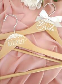 1pc Customized Wooden Wedding Bride Hanger, Personalized Customize Text Wooden Pearl Hanger Decoration, Customized Name Carving Wooden Hanger, Paired With Elegant White Bow And Pearl Embellishment, Wedding Dress Custom Hanger - Multicolor - View 7
