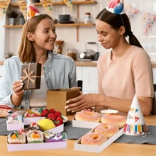 1 件白色字母和数字形状托盘，可装水果、糖果、巧克力、糕点。非常适合毕业典礼、生日、家庭聚会、新娘送礼会、氛围装饰、手工制作、圣诞节