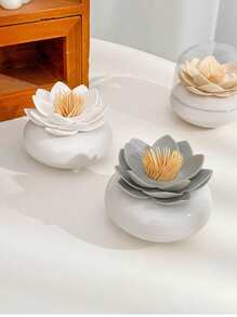 1pc Flower Design Toothpick Holder, Lotus Toothpick Storage Box For Household