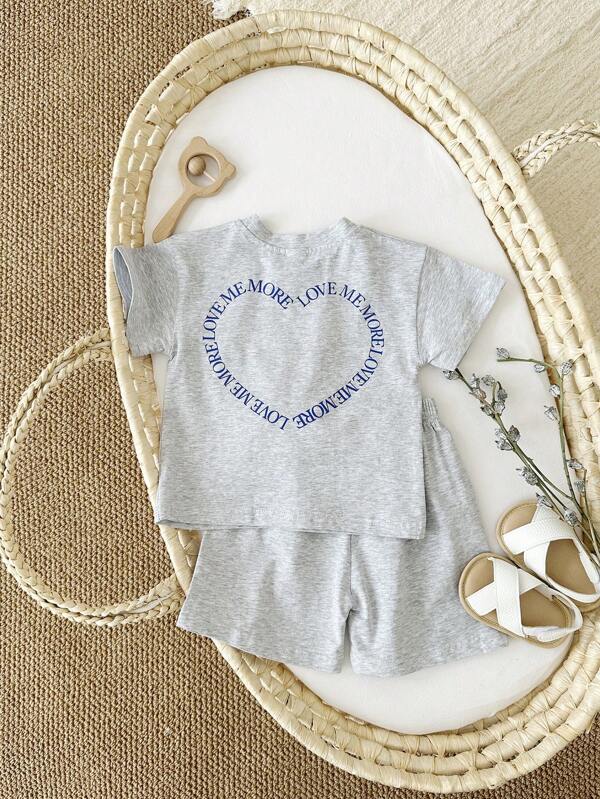 2pcs/Set Baby Girls' Cute Heart Print Short Sleeve T-Shirt And Shorts Set, Summer