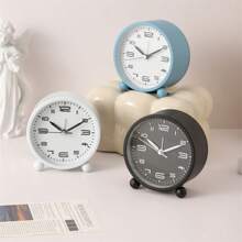 RUISUNG 1pc Vintage Simulated Alarm Clock/4 Inch Super Quiet No Ticking Analog Hour Clock/With Night Light/Powered By 1 AA Battery/Metal Desk Clock/Minimalist Design/Retro Style/Ideal Home Decor/Bedroom/Bedside/Office/Living Room/Heavy Sleepers/Adults/Elderly/Back To School/Present Gifts Birthday Graduation Room Decor Digital Clock Bedroom Decor Dormitory Decor School Decor School Surprise School Supplies - Multicolor - View 1