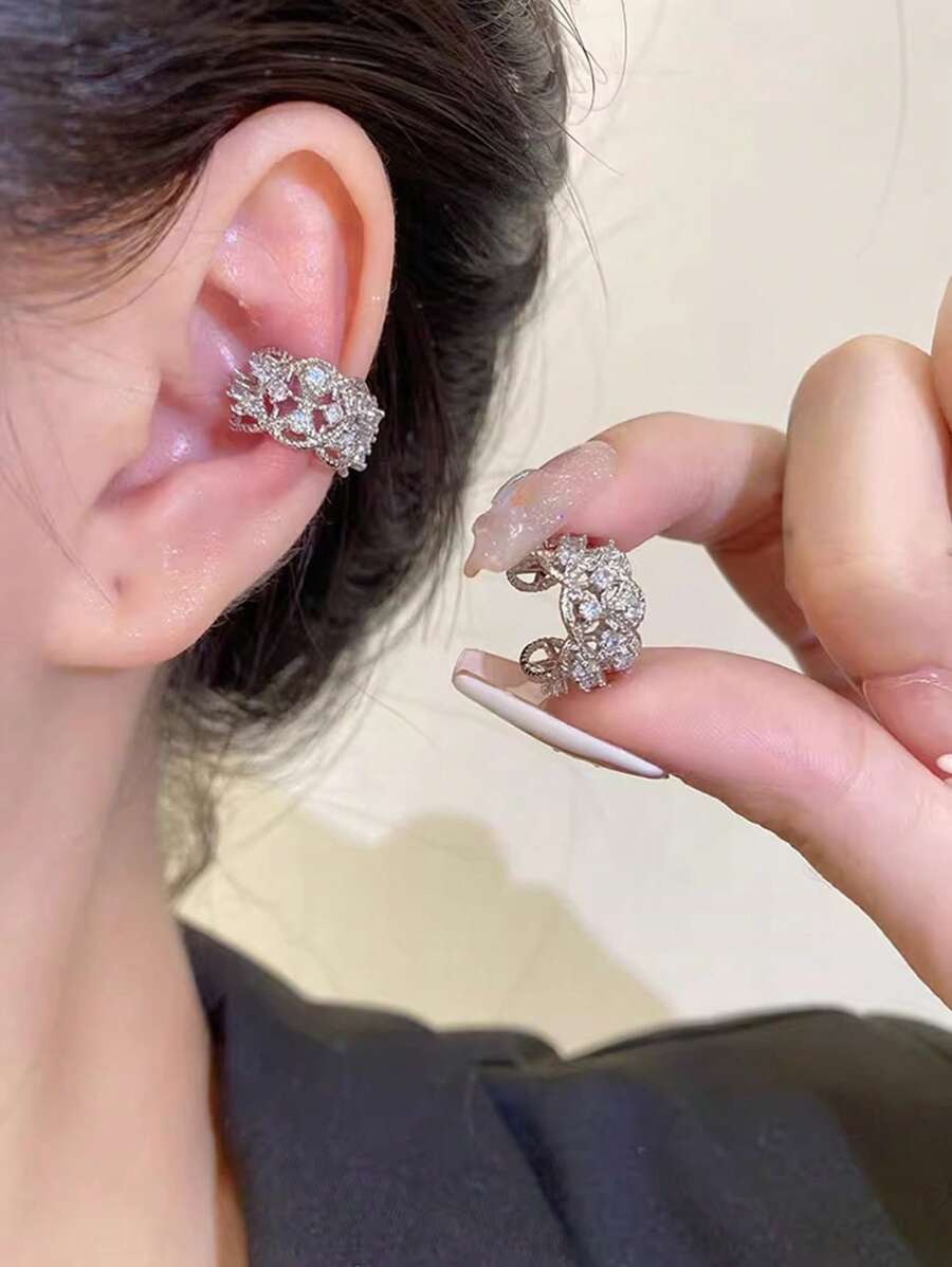 1pc Sweet & Cool Cubic Zirconia Hollow C-Shape Ear Clip, Girls No Piercing Ear Cuff, Fashion Personalized Minimalist Design Earring For Daily Wear, Birthday Gift - Silver - View 1