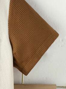 Toddler Boys'' Minimalist Solid Color Patchwork Waffle Texture Short Sleeve Shirt + Casual Waffle Texture Solid Color Shorts, Spring/Summer