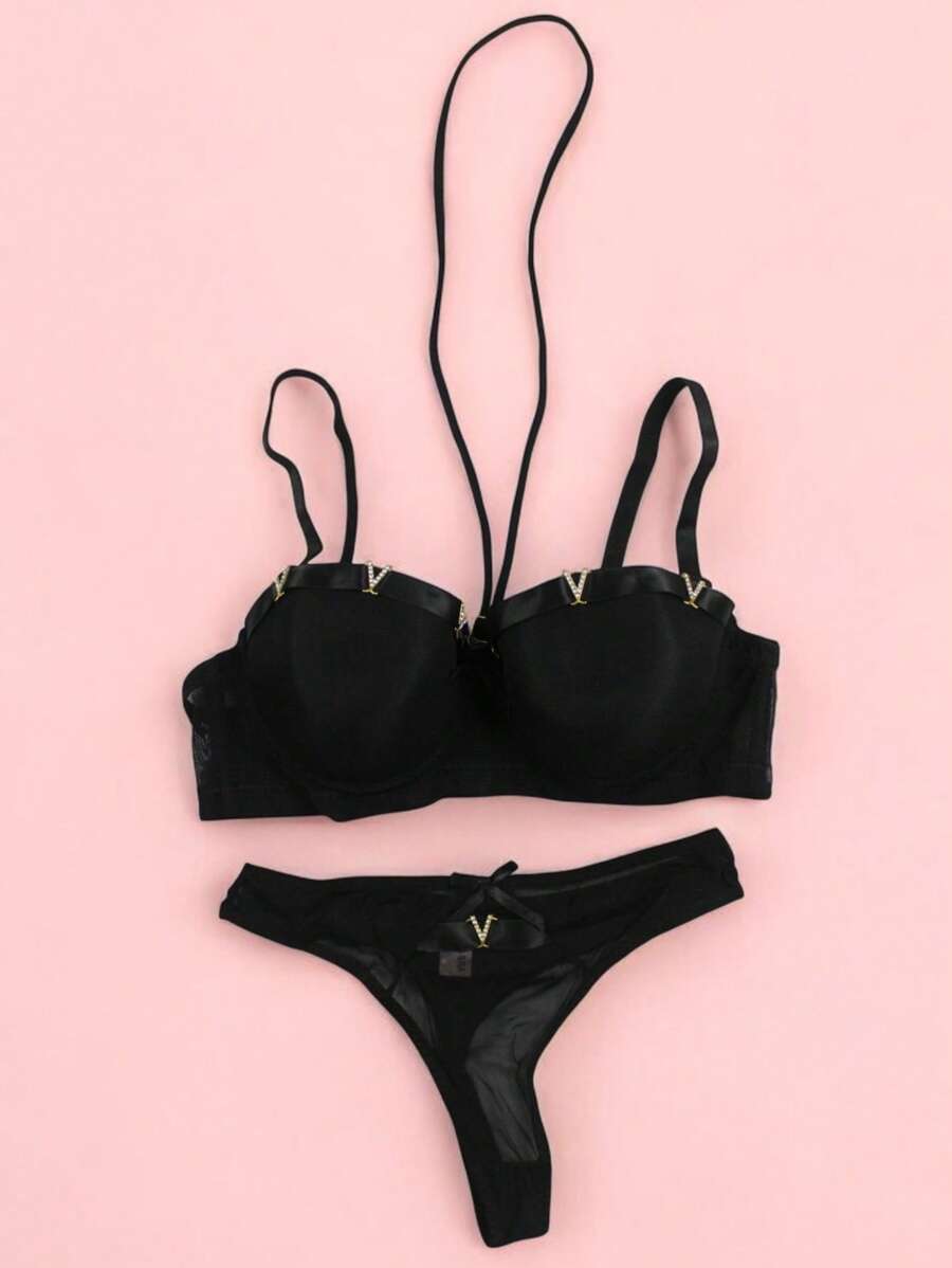 Beautiful Bra And Thong Set With Details In Mesh Fabric With Metal Appliqués, Sexy Lingerie, Various Colors, Comfortable And Of The Best Quality, Soft And Comfortable, To Show Off That Incredible Body. - 黑色 - 查看 1