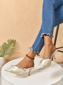 Sandali con tacco alto stringati alla moda 2025, con decorazione a farfalla sulla punta, comodi e versatili per primavera/estate