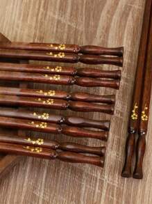 Natural Wooden Flower Pattern Chopsticks, Anti-Mold, Anti-Slip, Easy To Clean Wooden Crafted Chopsticks For Home Use,School Supplies