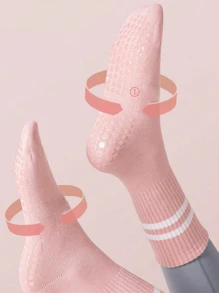 1 双女士瑜伽/普拉提/健身防滑袜子，适合春夏季日常穿着，及膝