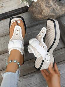 Women's Summer Square Toe Strap Buckle Outdoor Wear-Resistant Anti-Slip Rivet Roman Style Fashion Casual Wedge Platform Sandals