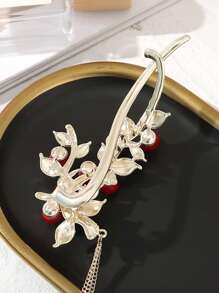 1 件红色流苏发夹，时尚松垮发髻发饰