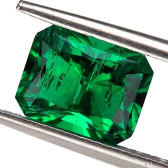 Colombia Hydrothermal Emerald, labbodlade grandiosa färgade ädelstenar lämpliga för smycken som ringar och halsband