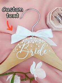 1pc Customized Wooden Wedding Bride Hanger, Personalized Customize Text Wooden Pearl Hanger Decoration, Customized Name Carving Wooden Hanger, Paired With Elegant White Bow And Pearl Embellishment, Wedding Dress Custom Hanger - Multicolor - View 3