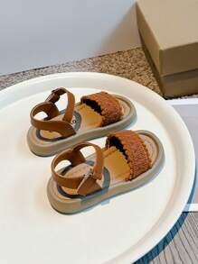 Summer New Girls Sandals Children Princess Soft Sole Baby Casual Beach Shoes