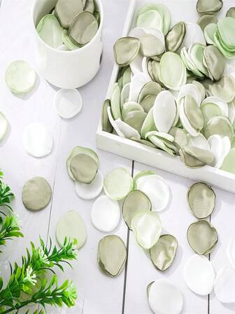 50/100/300/500/1000片装丝绸玫瑰花瓣，婚礼花瓣，混合绿色花瓣，人造玫瑰花瓣，求婚篮，走道，新娘送礼会，餐桌装饰