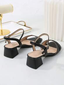 Women's Peep Toe Ankle Strap Chunky Heeled Sandals, Mid Heels French Style Sandals With Extended Sizes, Classic High Heel Outdoor Wear - Black - View 4