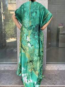 A Women's Plus Size Floral Print Long-Sleeved Dress With Scarf, Elegant Round Neck Batsleeves, Loose Polyester Long Skirt, Suitable For All Seasons, Party Wear,Modest