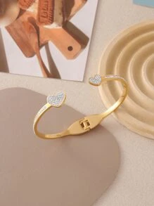 1pc Women's Lovely Plated Golden Double Heart Imitate Shell Bracelet, Suitable For Daily Wear And Vacation