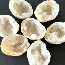 5/10/20/30pcs DIY Agate Geode Egg Kit -Cut/Break Your Own GeodesDiscover Amazing Surprise Crystals Inside!- Unique Crystal Gift For Collectors - Yellow - View 3