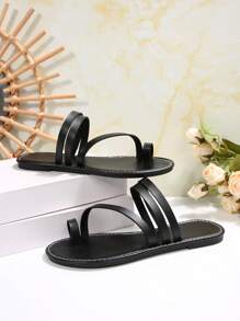 Women's Toe Ring Flat Sandals, Casual Open Toe Lace-Up Non-Slip Slippers, Outdoor Beach Flip Flops - Black - View 8