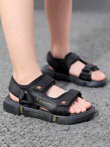 1 Pair Casual Fashion Lightweight Anti-Slip Outdoor/Beach Shoes With Closure For Easy On-Off