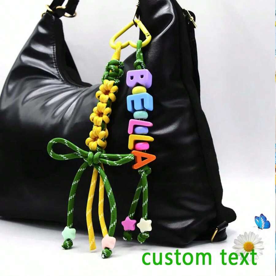 1个个性化编织名字钥匙扣，可定制字母/数字珠子，春季礼物，花蝶图案，送给爱人，色彩缤纷，可爱，萌趣，趣味十足，卡哇伊风，千禧年复古风，时尚百搭，男女皆宜，休闲百搭，可定制，个性化，独一无二，送给他的理想礼物，送给她的理想礼物，送给男友，送给女友，送给家人，送给朋友，适合周年纪念日、情人节、母亲节、生日、父亲节、毕业典礼、婚礼、乔迁之喜、学习用品、返校季、学校礼物、办公室、学校、教室、教师礼物、大学、同事、宿舍、送给老师、男孩女孩、青少年、初中生、高中生、大学生学生、大学生、大一新生、大二学生、低年级学生 - 亞克力編織鑰匙扣 - 查看 1