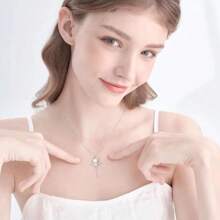 Sanrio 1 pièce Collier chat love angel wings de Sanrio pour femmes, chaîne délicate pour clavicule, cadeau de mode polyvalent pour étudiantes