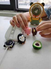 5pcs Cute Animal Design Cable Protectors For 18/20W Apple Data Cables, Protect Your Phone Cable, Fun Gift (Ice Cream/Penguin/Astronaut/Avocado Shaped) For Summer Holiday Charger Protector