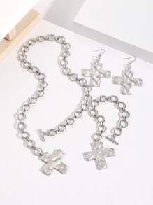 3pcs Set Retro Simple Exaggerated Metal Cross Earrings, Chunky Chain Bracelet, Necklace With Cross Pendant Geometric Circle Hammer Pattern Jewelry Set, Suitable For Women Daily Wear