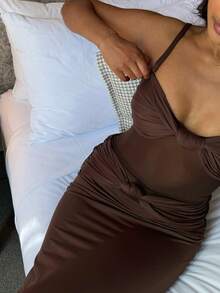 Sleeveless Low Back Fitted Mesh Patchwork Dress - Brown - View 5