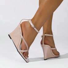 Sandalias de plataforma con tiras cruzadas de punta cuadrada, zapatos de tacón alto versátiles de moda, suela gruesa, disponibles en tallas grandes para mujeres