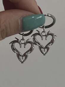 1 Stück Valentinstag Geschenke für Freundin Punk Silber-Farbener Cut Out Flammen Herz-Förmiger Anhänger für Frauen, Hip Hop Party Schmuck Geschenk