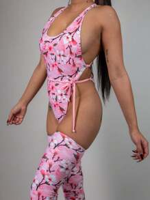 Sakura Temptation Cheeky One-Piece – Cherry Blossom Festival Bodysuit - 粉色 - 查看 3