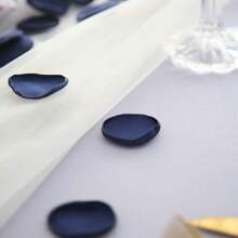 100 Stücke Seidentragenrote Rosenblätter für romantische Nächte, Hochzeitswege Tischmitte, Tisch, Party, Heim Dekoration, romantische Nacht Dekoration, Valentinstag Dekoration