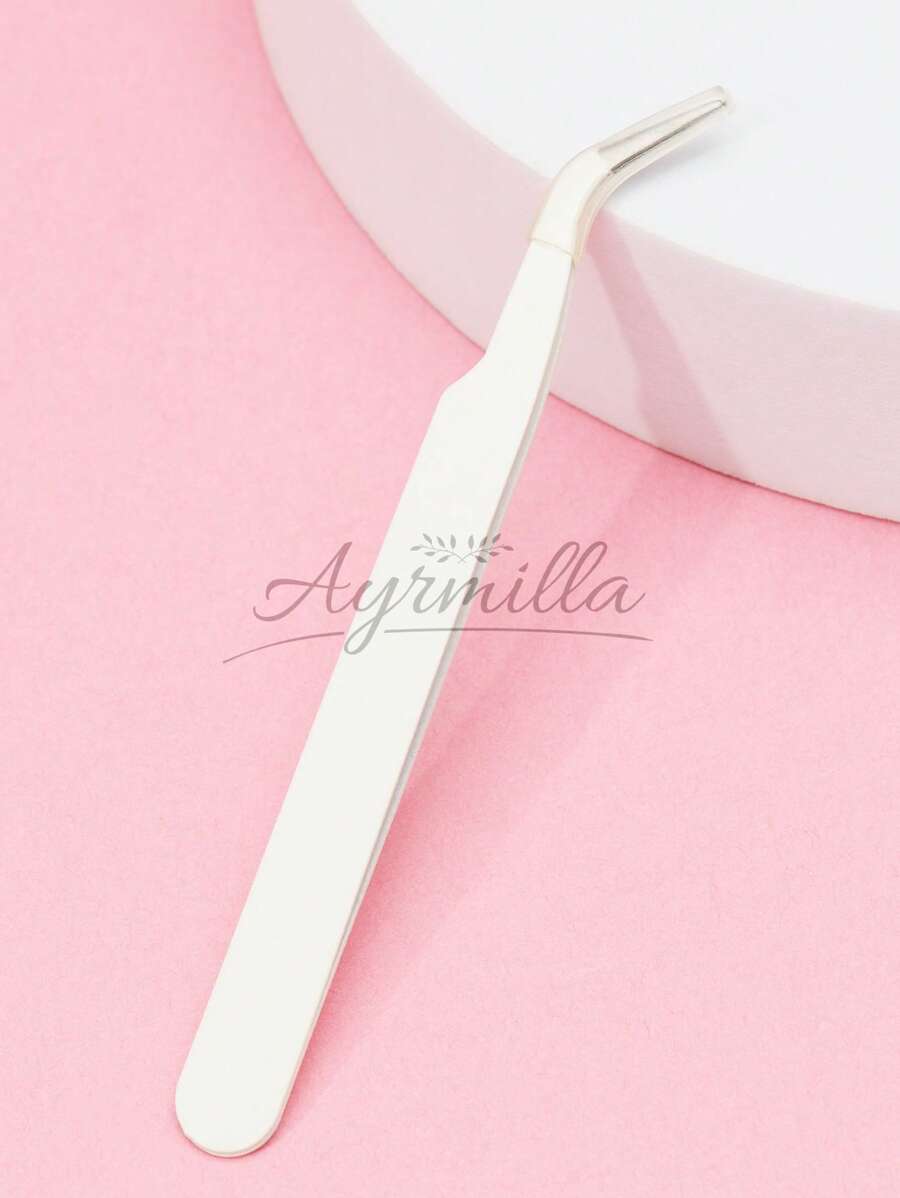 White Minimalist Eyelash Tweezers, Straight And Angled Tips, Two Styles Available, Finely Designed To Meet Various Needs. Thickened Steel Material, High Hardness, Good Elasticity, Durable. Comes With Protective Cover To Avoid Hand Injury. Comfortable Fit.