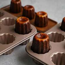 12 Cups Mold Cake Pan, Pan Non-Stick Baking Pan For Oven Carbon Steel Caneles Molds Bakeware Tools French Pastry Molds Muffin Cupcake Pan Christmas Baking (12-Cavity)